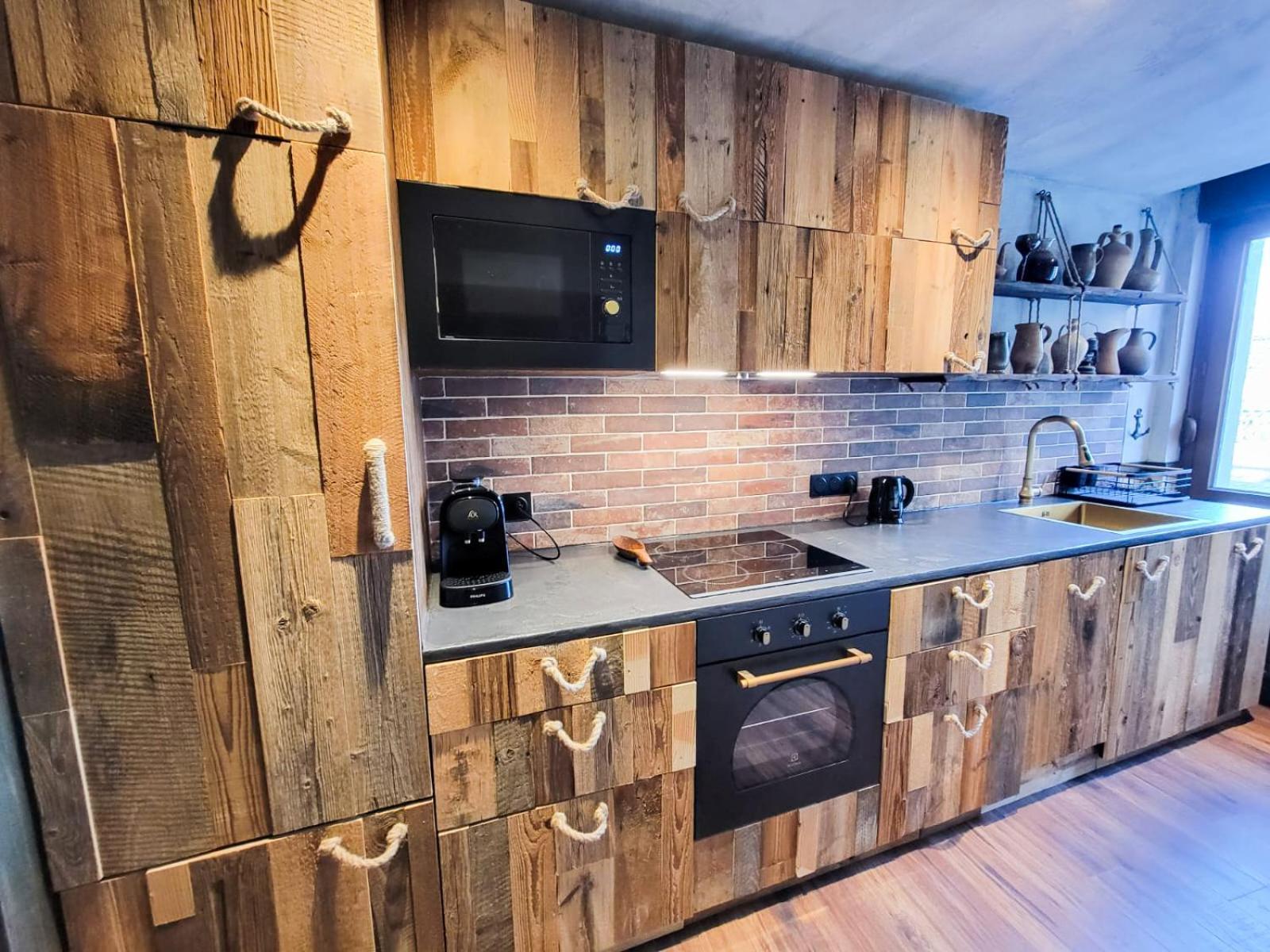 Le Repaire Des Pirates Logement Magique Sainte-Croix-en-Plaine エクステリア 写真