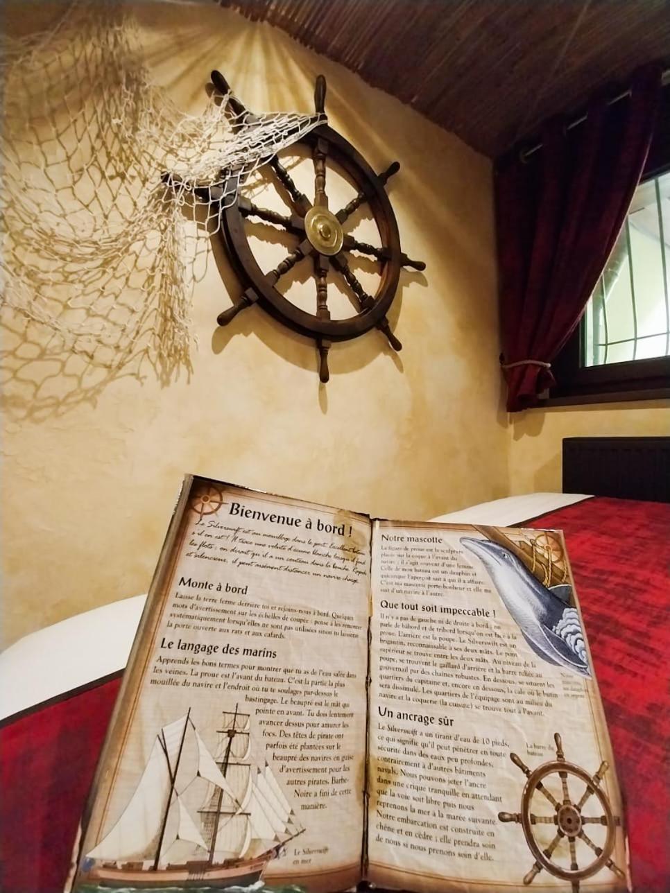 Le Repaire Des Pirates Logement Magique Sainte-Croix-en-Plaine エクステリア 写真